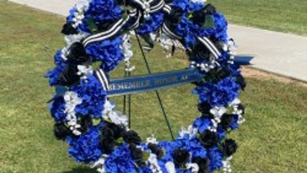 Image for story: Dumas honors officers at 3rd annual law enforcement memorial during National Police Week