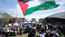 Image for story: Republicans push college presidents to protect Jewish students